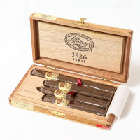 Подарочный набор сигар Padron Serie 1926 Natural Sampler 4 шт.